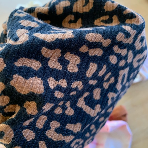 9 Bunny Knot brand bunnies! - Picture 5 of 15